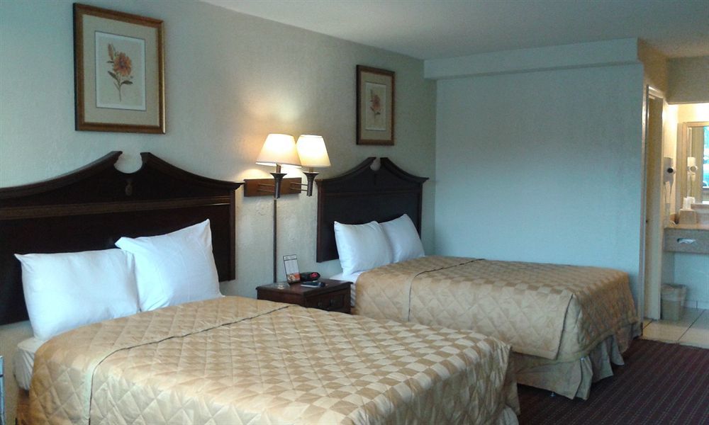 Key West Inn - Newport News Zewnętrze zdjęcie