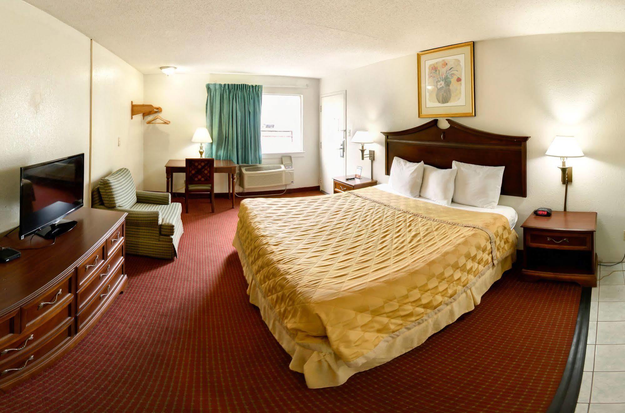 Key West Inn - Newport News Zewnętrze zdjęcie
